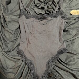 Skims Lace Bodysuit Size Xs